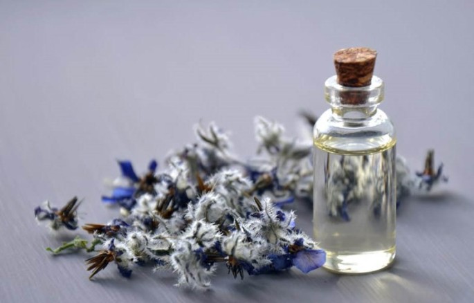 Lavender Essential Oil (Cosmetic)