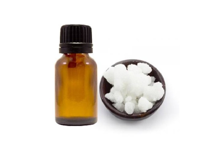 Camphor Essential Oil (Cosmetic)